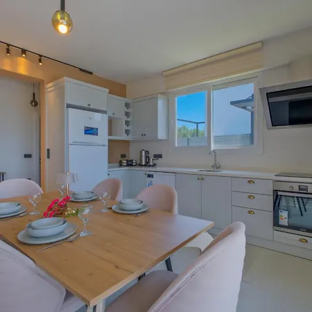 Villa Woynpoint Cinar